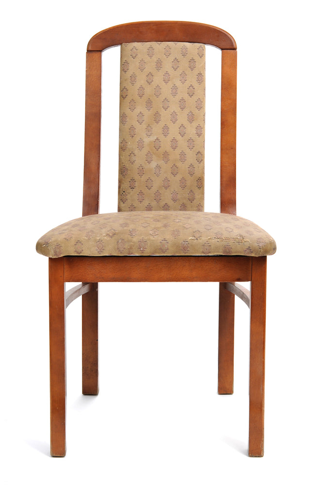 How to Clean Cloth Dining Chairs: A Complete Guide